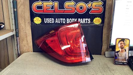 16 18 Honda Pilot LH Tail Light OEM.