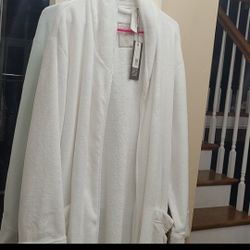 American ESSENTIAL BRAND NEW MENS BATH ROBE 