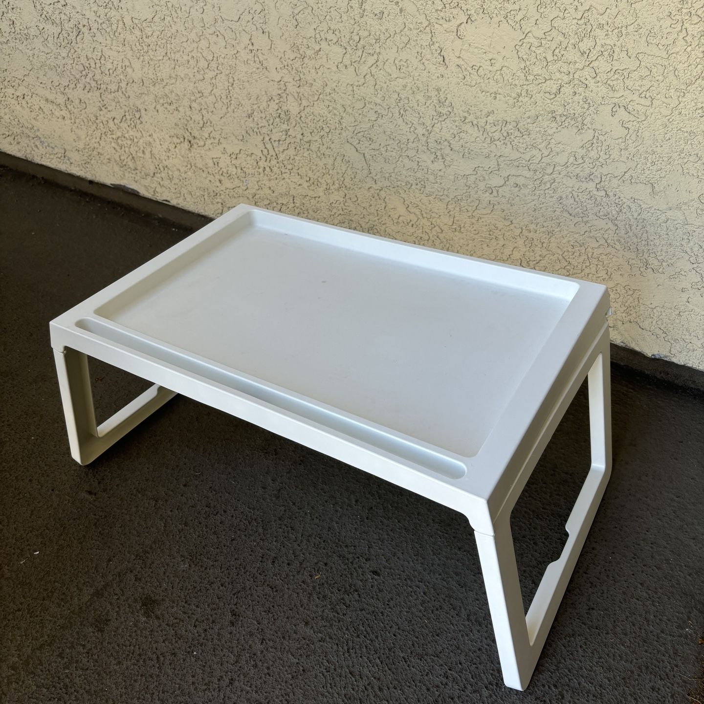 IKEA KLIPSK Bed Tray for Sale in Covina, CA