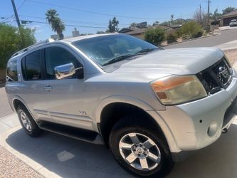 2010 Nissan armada SE 4x4