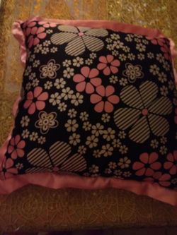 Satin pilow Black and Pink washble cover