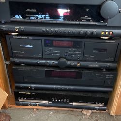 Harman/kardon Stereo System