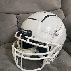 Schutt F7 LX1 Youth Football Helmet