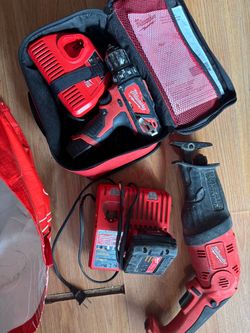 Milwaukee M12 Drill, Oscillating Tool, Charger & Battery Set