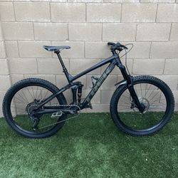 2020 Trek Remedy 8 (medium/large)