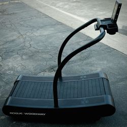 Rogue Fitness x Woodway Curve Treadmill Gym Quality Tread