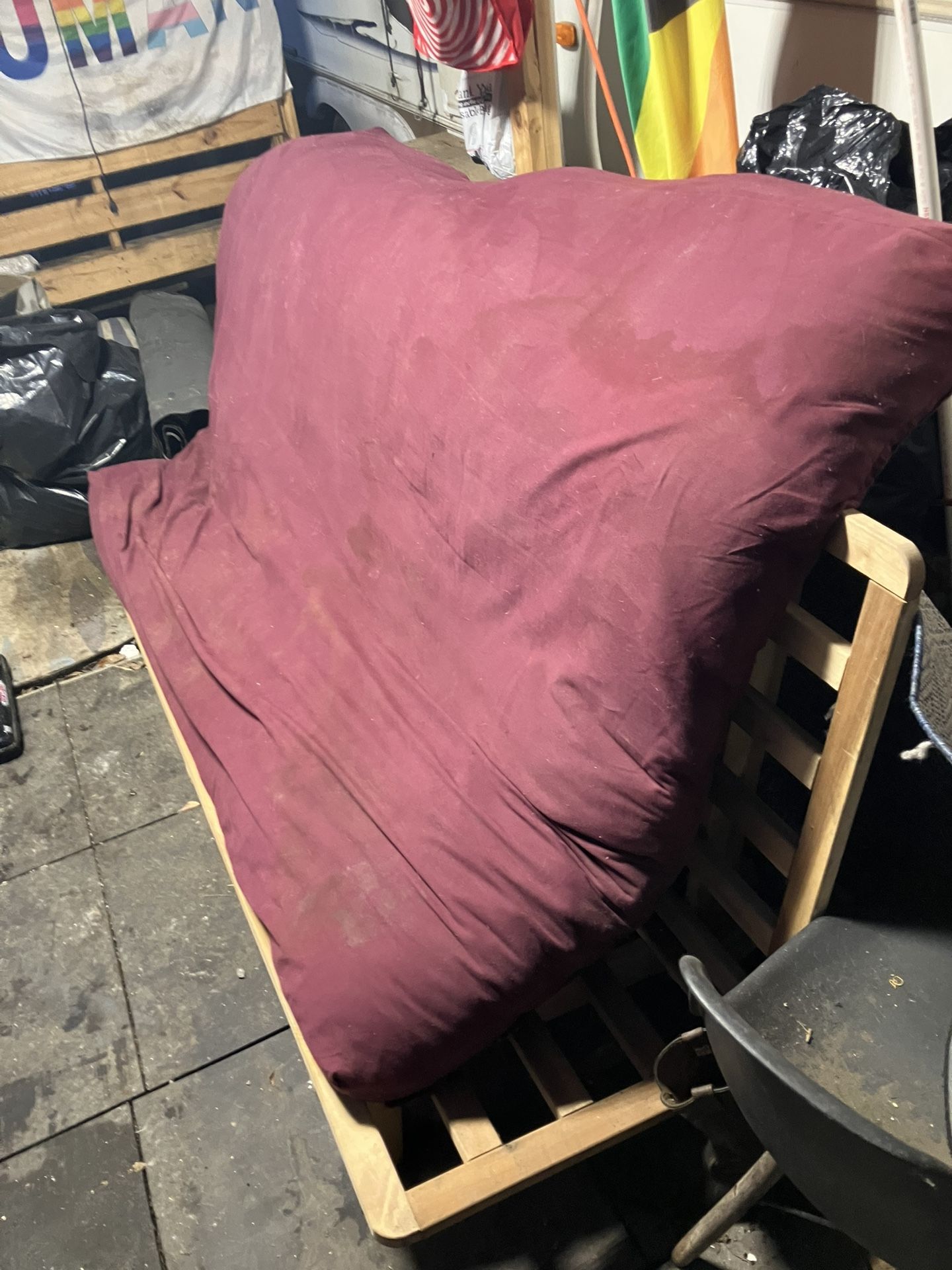 FREE FUTON AND FRAME