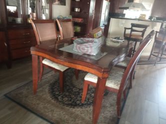 Dining room table