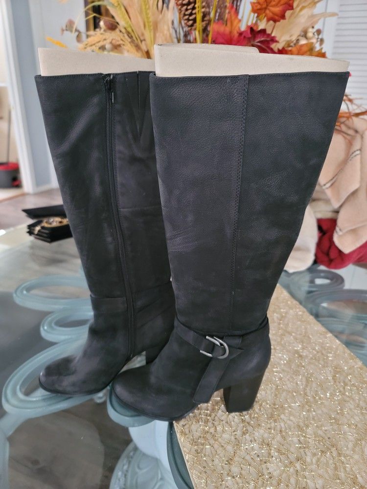 Brand New Women Aldos Boots 7 1/2