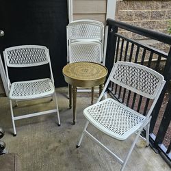 4 Chairs And Table 