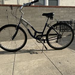 Dependable Schwinn Jaguar cruiser bike in great working condition—