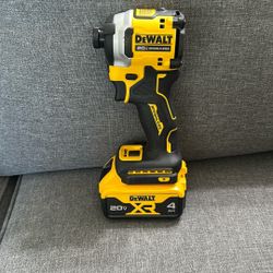 Impacto Dewalt Batería De 4 AH