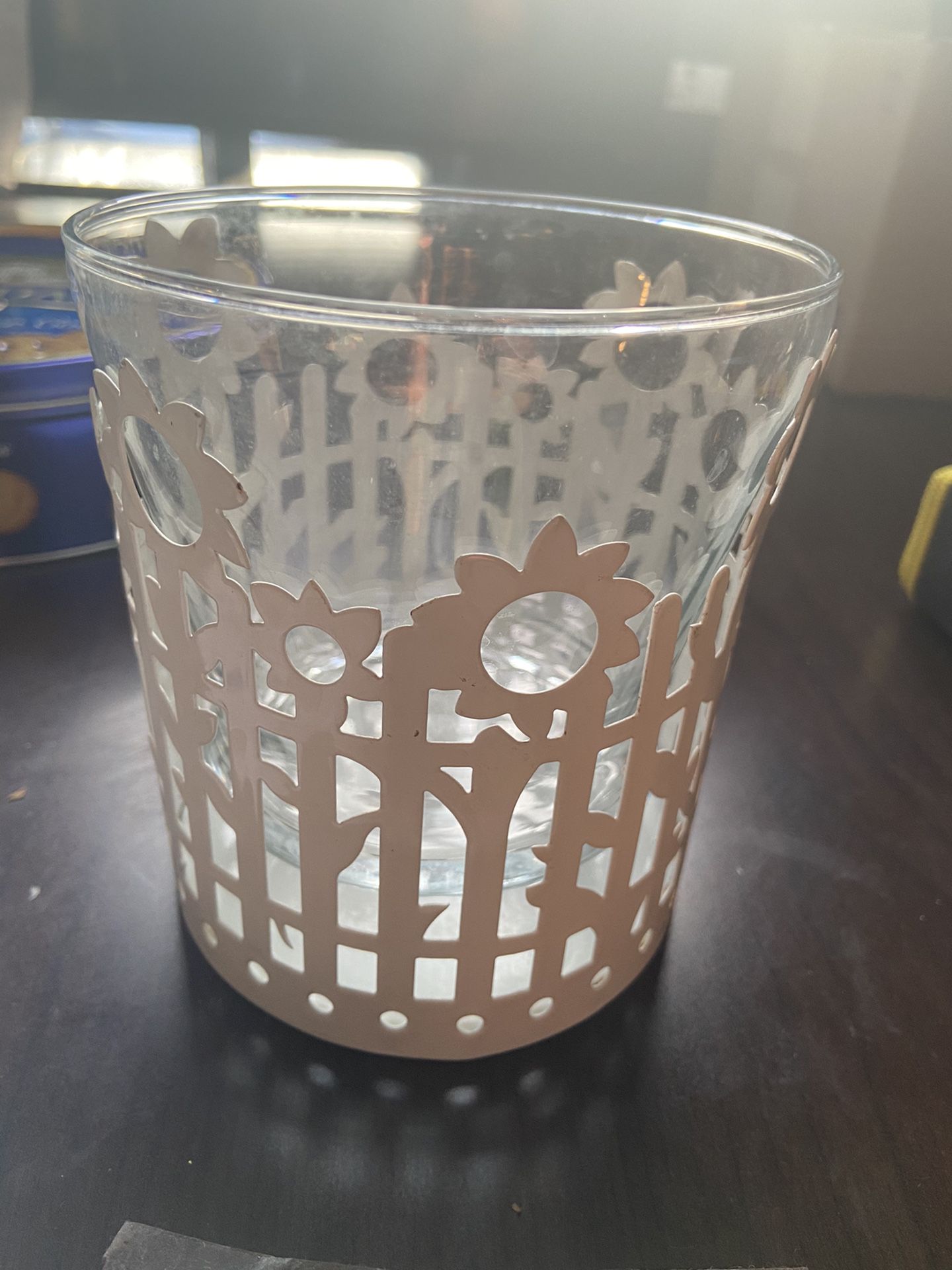 Little Plant Or Candle Holder Fixture $3
