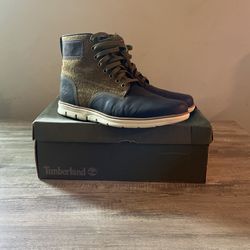 Like New Men’s Timberland Boots