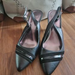 Heels - Closed Toe