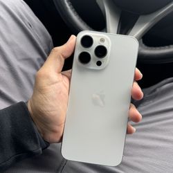 IPhone 15 Pro Max 256 GB UNLOCKED