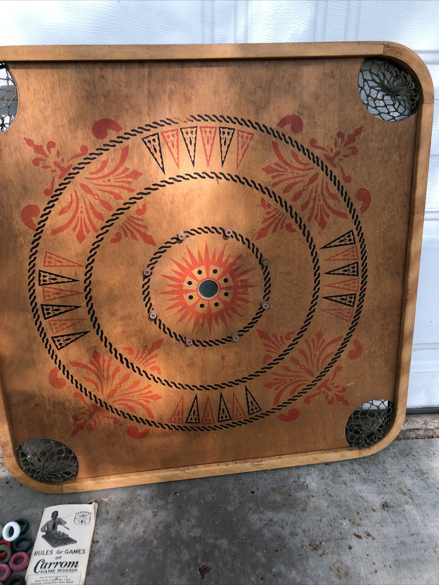 Antique Carrom Board Game 1930’s With Manuel, And Shooters In Great Condition Cash/Venmo Pickup In White Bear Lake Home Only
