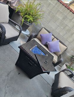 5pc Patio Set/conversation Set with fire pit/outdoor Furniture/Cash Only