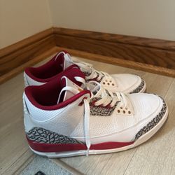 Mens Jordan 3 Retro Cardinal Red | Size 10.5