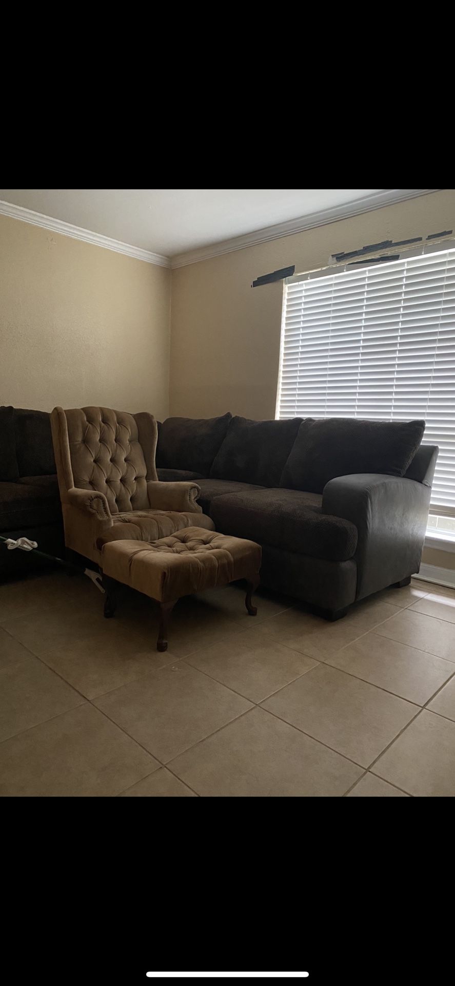 brown sectional couch(snaps together)