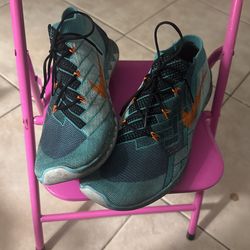 Men’s Shoes