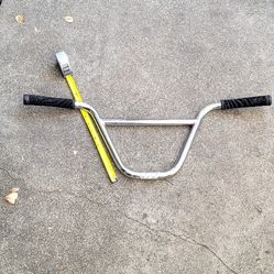 USED CROME  PRIMO  BARS  WITH GRIPS HABLO ESPAÑOL TANBIEN  BMX PARTS 