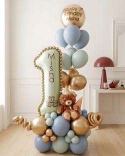 1st Year Balloon Bouquet