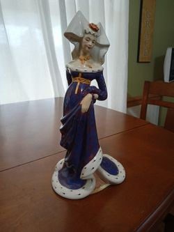 The Lady Anne Nevill Porcelain Vintage Statue Figure