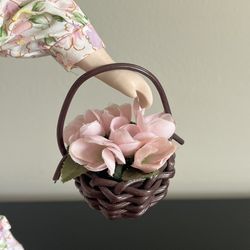 Vintage Brinn’s Flower Basket Doll Accessory 2.75in Emerald Lily May Birthday