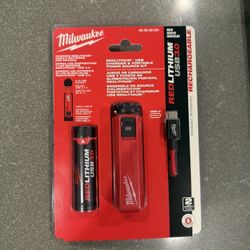 REDLITHIUM USB Charger and Portable Power Source Kit