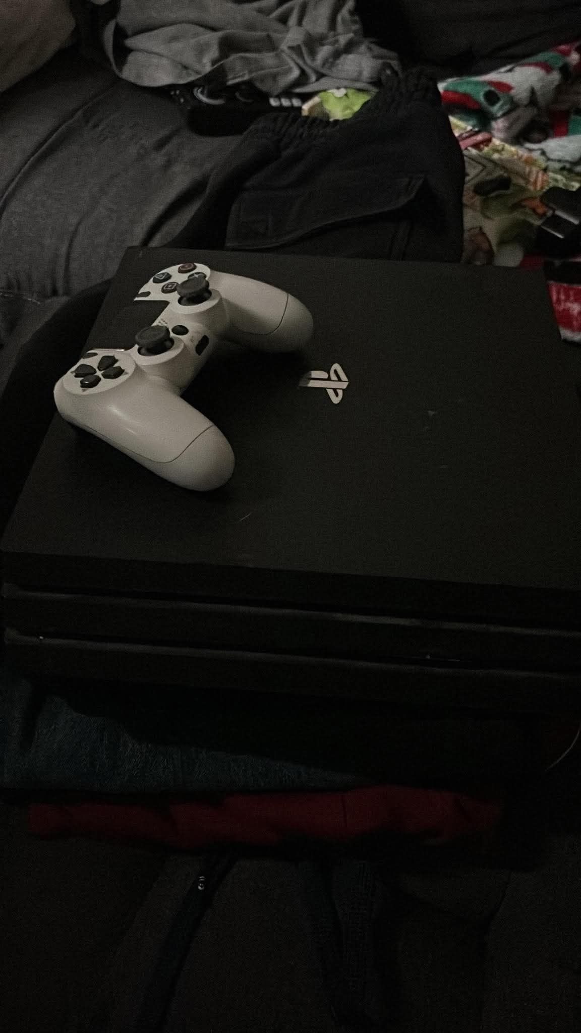 PS4