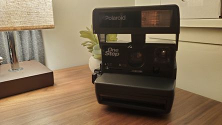 Polaroid one-step camera