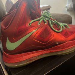 LeBron X Christmas 