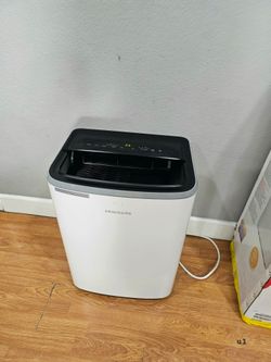 fridgidair portable air conditioner 8k btu u1 white