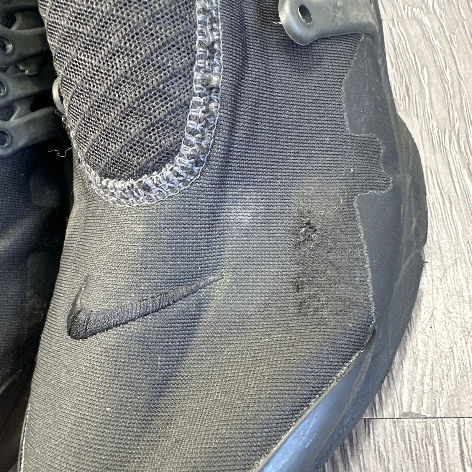 Nike Air Presto Mid Darth Vader Star Wars Black Red DC8751 001 size 9 US Men