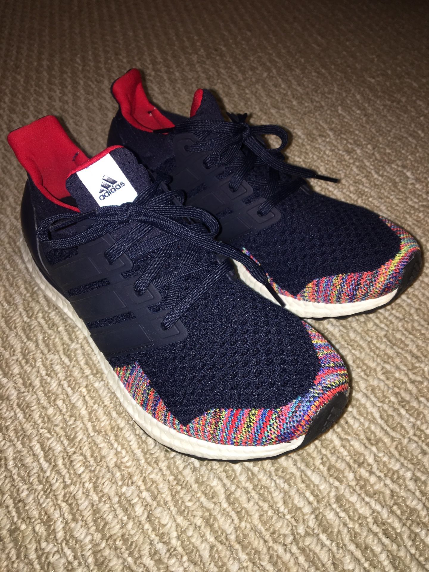 Adidas Ultraboost LTD sz 8.5 (collegiate navy/vivid red)