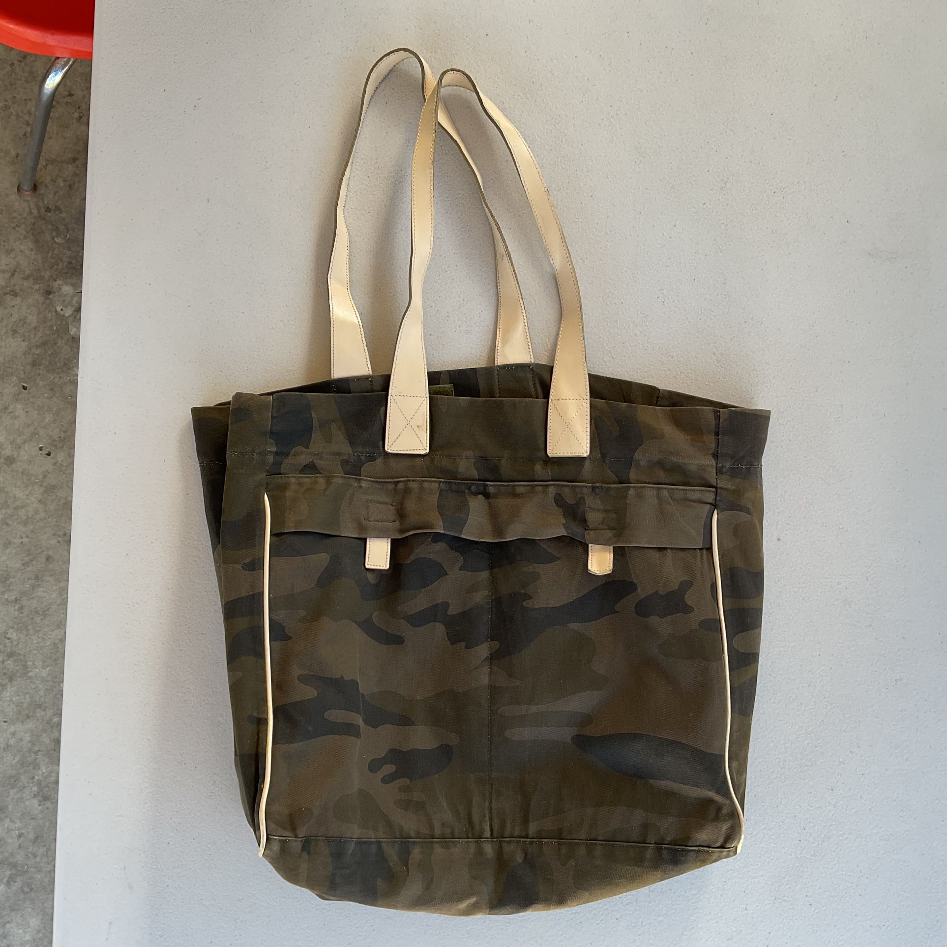 Vintage Furla Camouflage Canvas Tote Bag w/ Leather Straps – Large