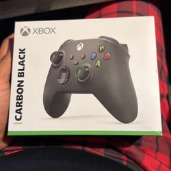 XBOX Wireless Controller (CARBON BLACK)