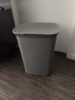 Hamper