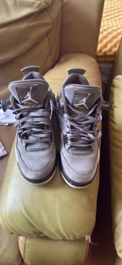Jordan 4 cool grey size 9