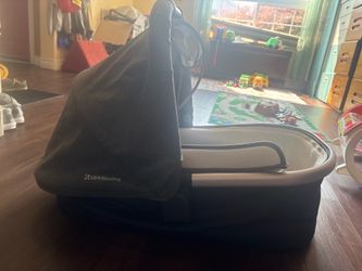 Uppababy stroller bassinet