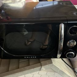 Small Microwave $25