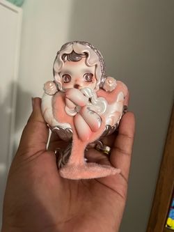 Skullpanda figures
