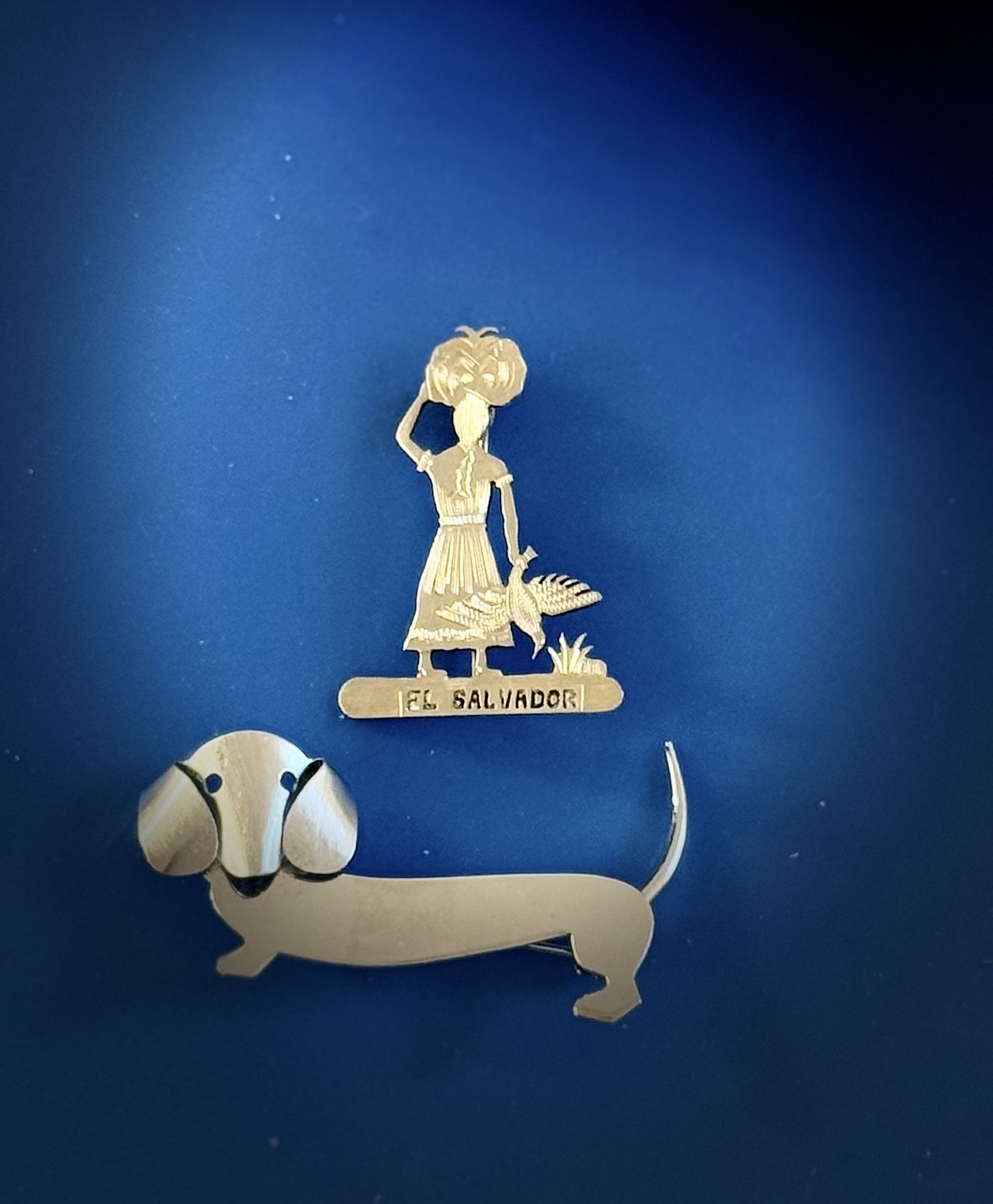 Brooch Pins, Vintage BEAU Sterling Silver 925 Cute Dachshund Taksa Dog Doggy Brooch Pin And Vintage 900 silver El Salvador women ,