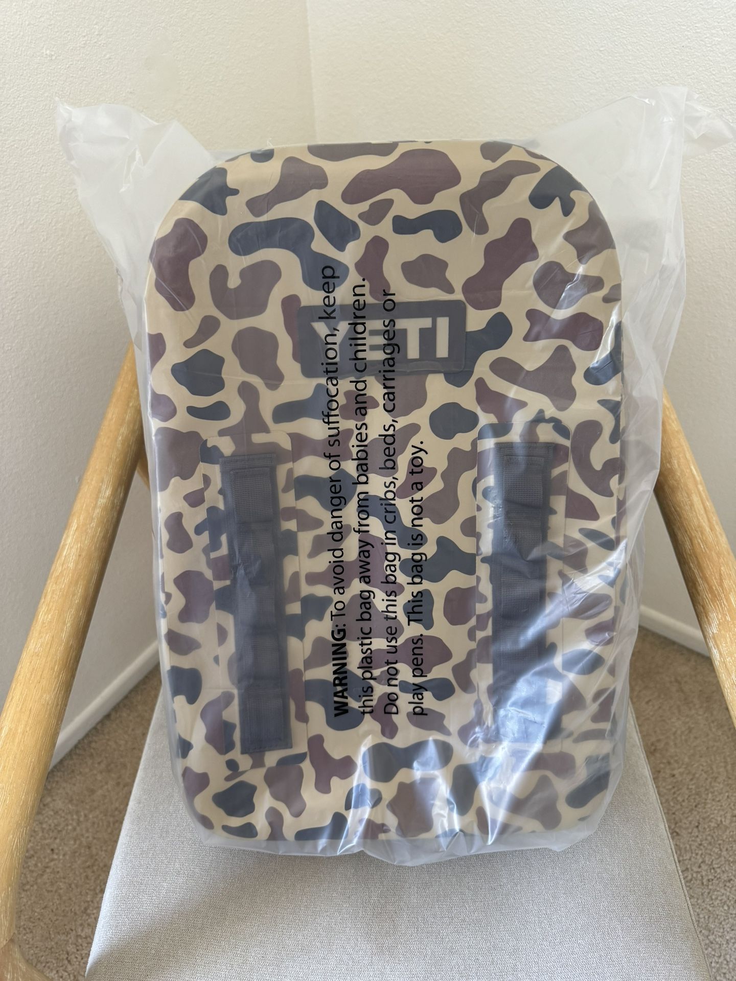 Brand Yeti wetlands camo panga 28 waterproof backpack