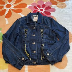 Faded Glory Jean Jacket Size Large ,,Runs small like a size medium For Ladies. 100% Cotton , New Whit Tags Original 
