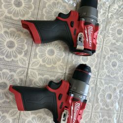 Milwaukee Fuel M12 1/2?Hammer Drill 