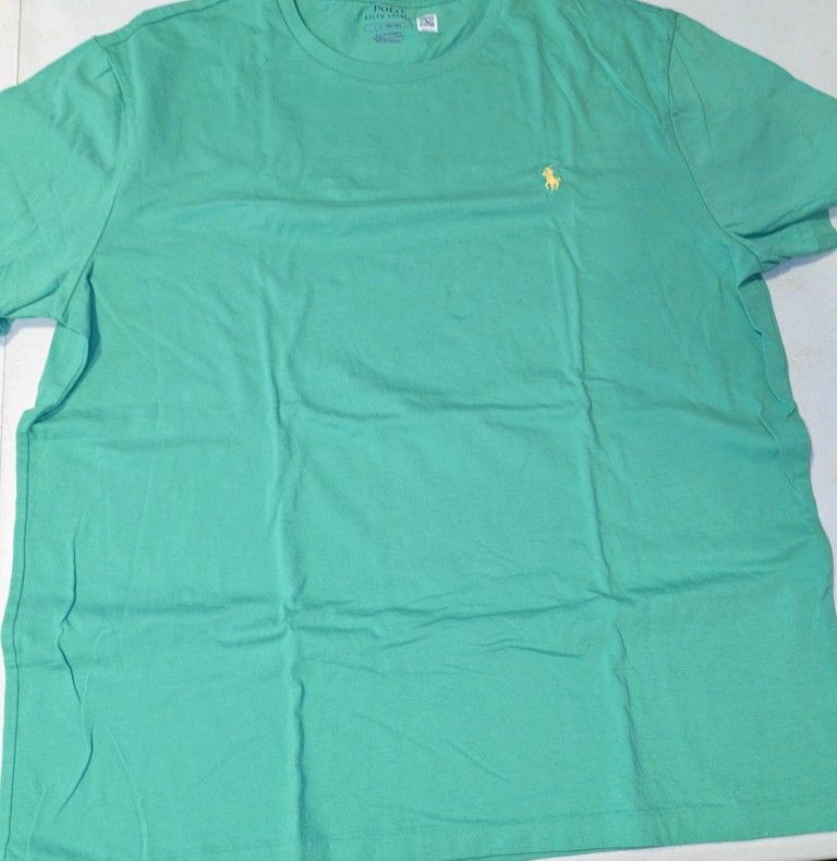 New men's polo Large Short Sleeve Shirt
