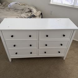 Free dresser curb side