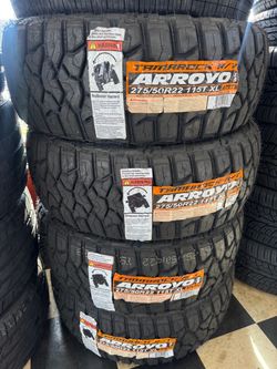 ✅📲275/55/22 vendo set de llantas nuevas arroyo rt